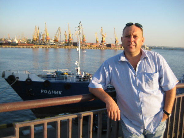 Олег Валентинович