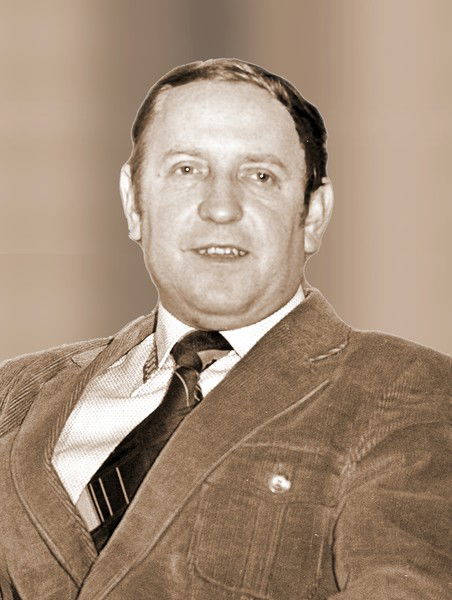 Владимир Усачёв