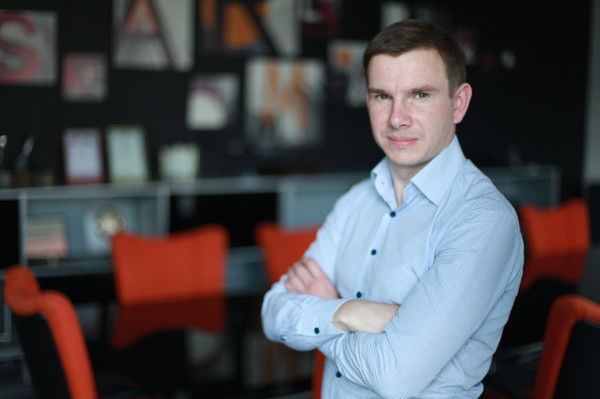 Илья Оськин