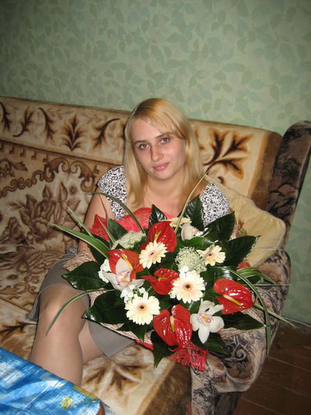 Елена Попова