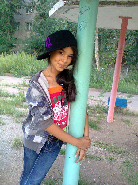 ((*вкусная Карамелька*))