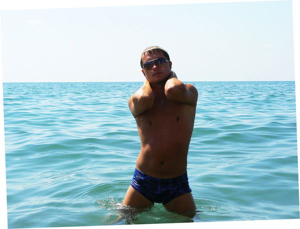 Александр Губарев