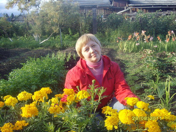 Елена Михайлова