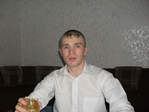 Максим Комаров