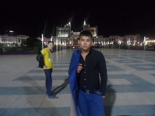 Адлай .........