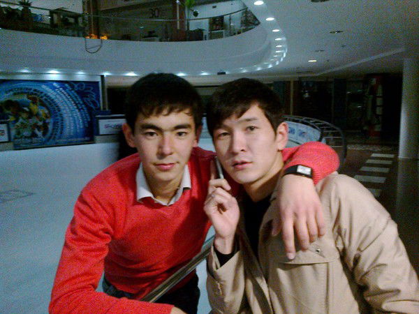 [ Amangeldi ] [ Kuandikov ]