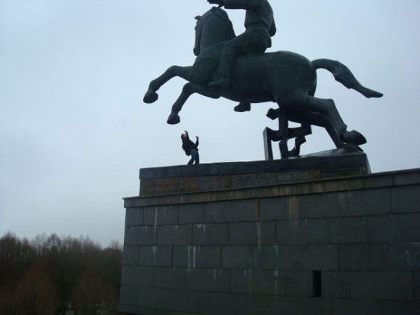 Егор Андреев