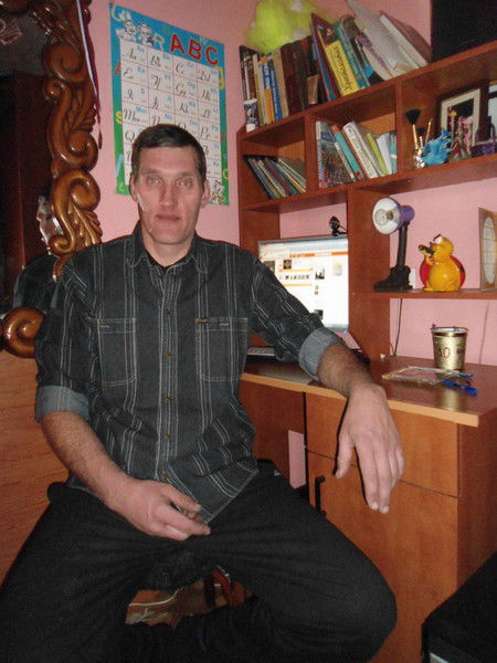 Роман Каменев