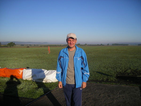 Константин Степанов