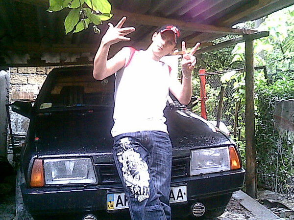 Виктор Красов