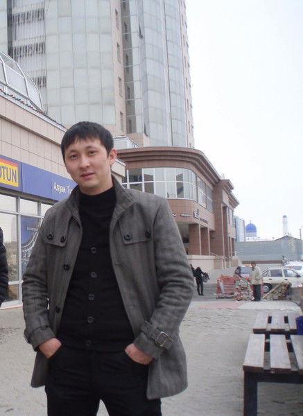 Олжас Дюсенбаев