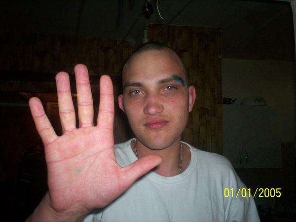 Неизвестно Неизвестно