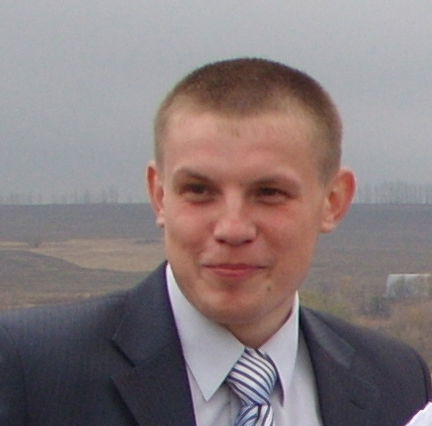 Евгений Маслов