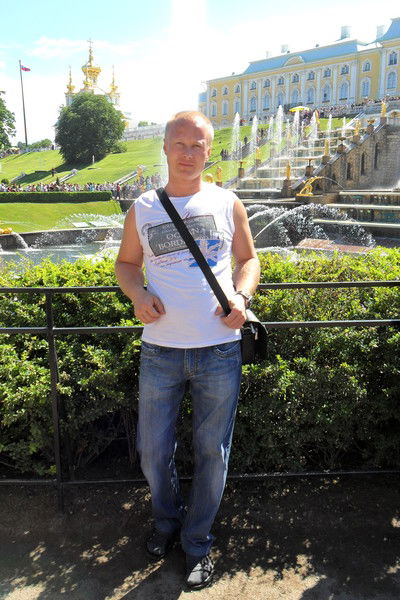 Игорь Галанцев