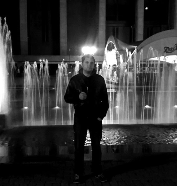 Роман Терешко