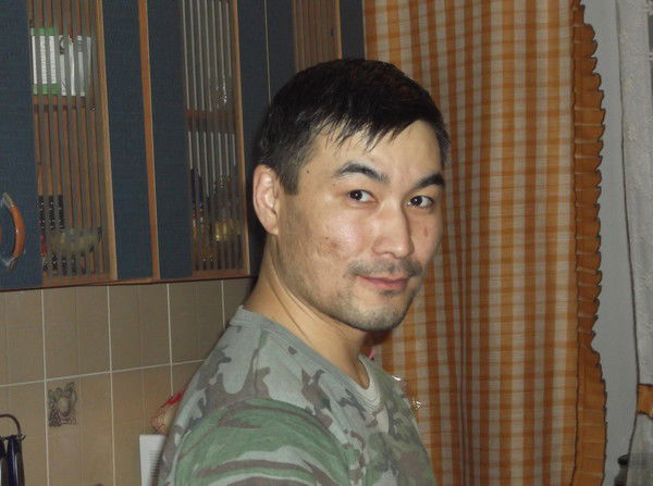 Саят Мукушев