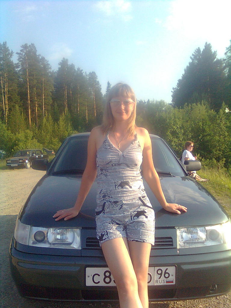 Юля Зырянова