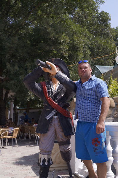 Александр Тарин