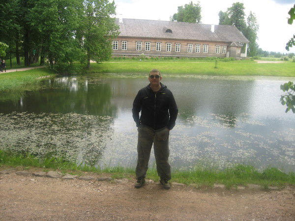 Петр Тарасов