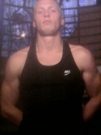 Женя Фролов