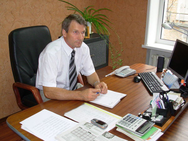 Юрий Захаров