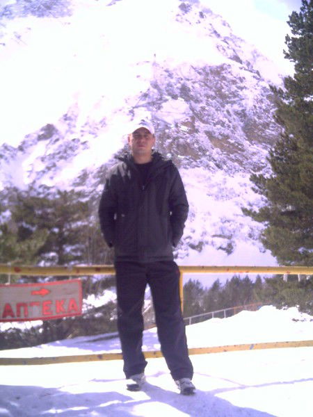 Сергей Безносов