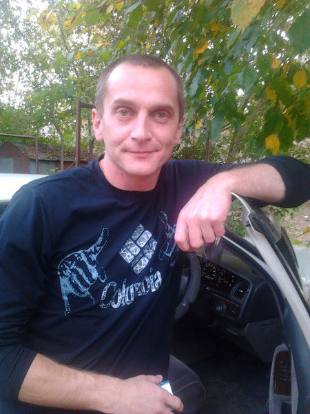 Владимир Новиков