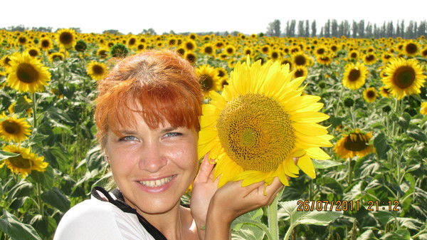 Елена Перова