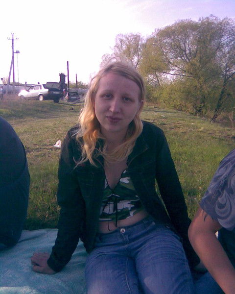 Лена Голдакова