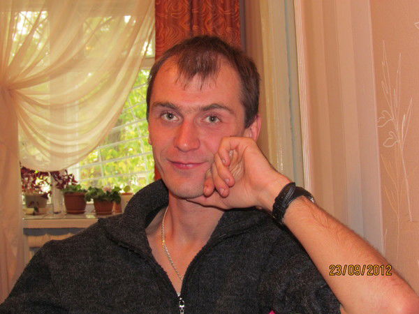 Денис Комиссаров