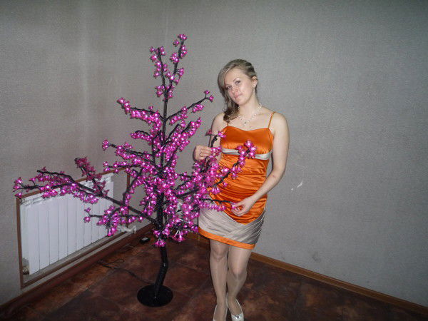 Юля Нифонова