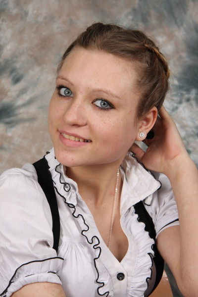 Анна Олейникова