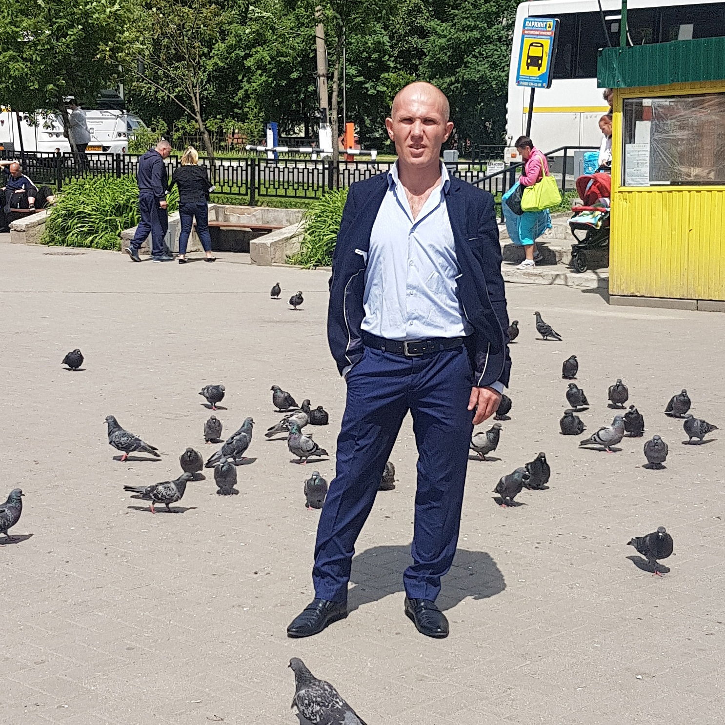 Умедчон Холов