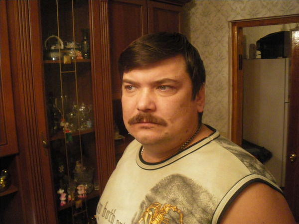 Владимир Симонов