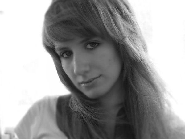 Настя Кухарская