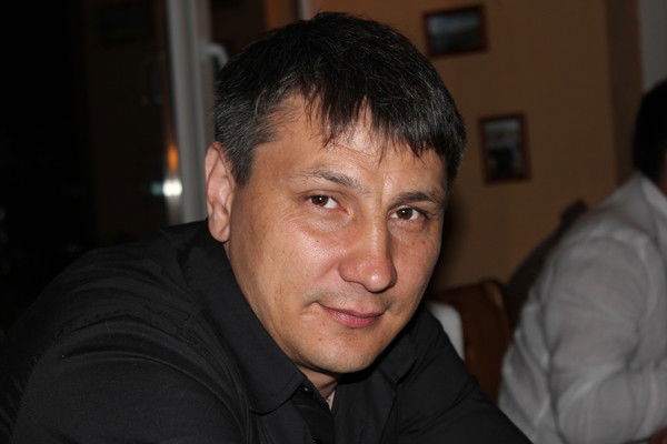 Эдуард Хажиев