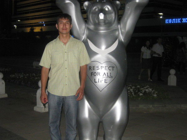 Болат Кенжебеков