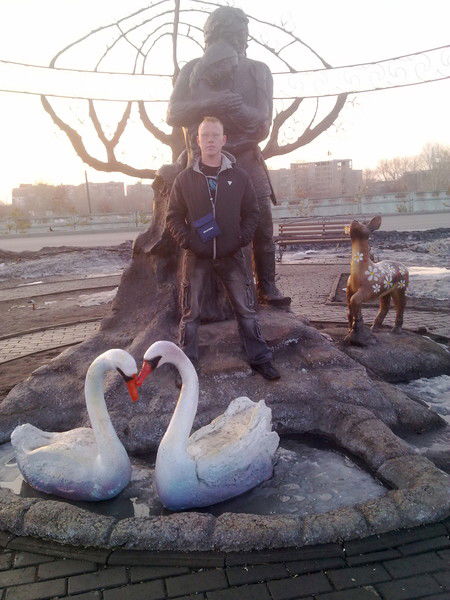 Андрей Тихонов