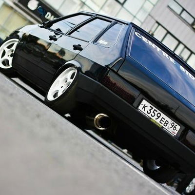 Роман Гладышев