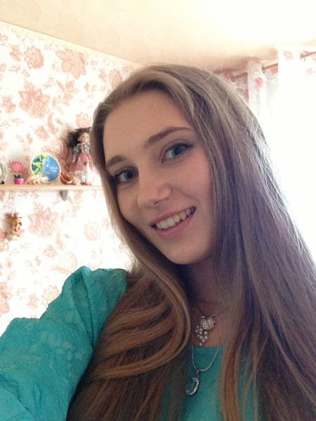 Александра Попова