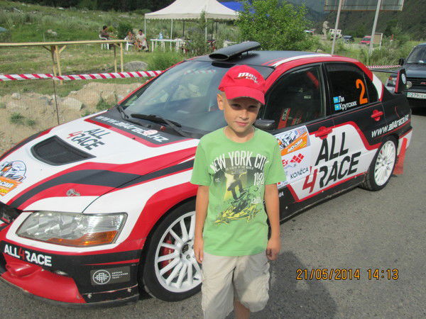 Артём Данилин