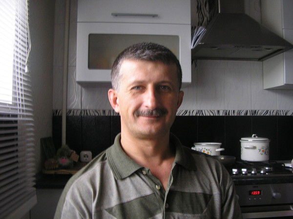 Олег Казаков