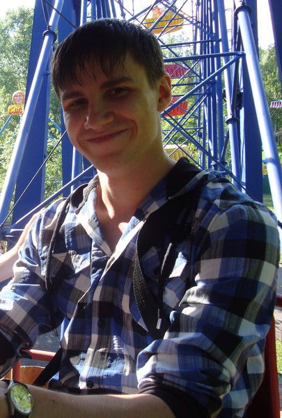 Андрей Бобров