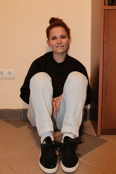 Александра Жолобова