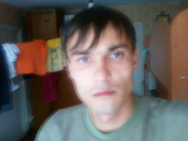 Олег Калмыков