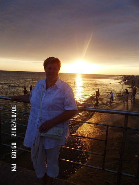 Елена Пивоварова