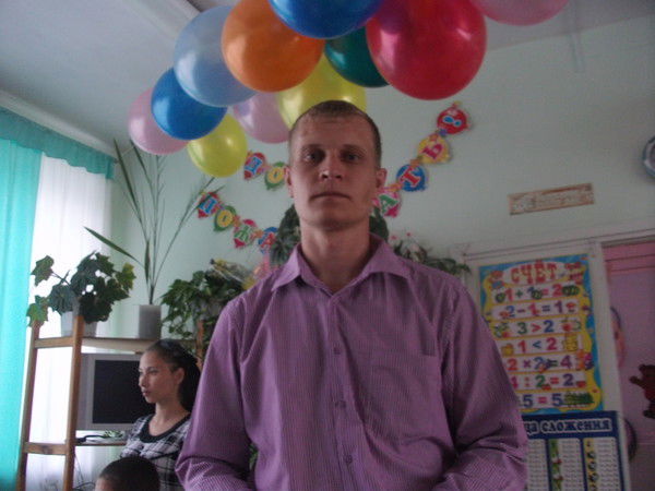 Денис Макаров