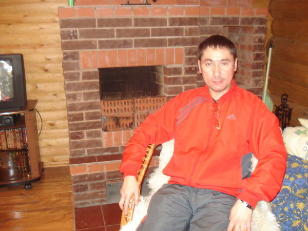 Азат Исламов