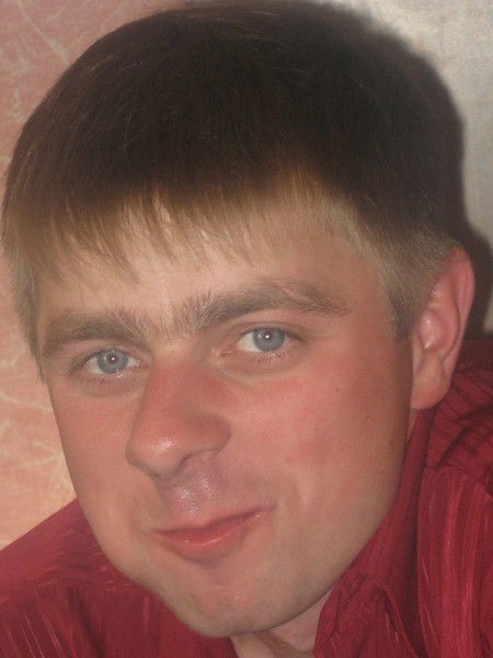 Денис Симаков