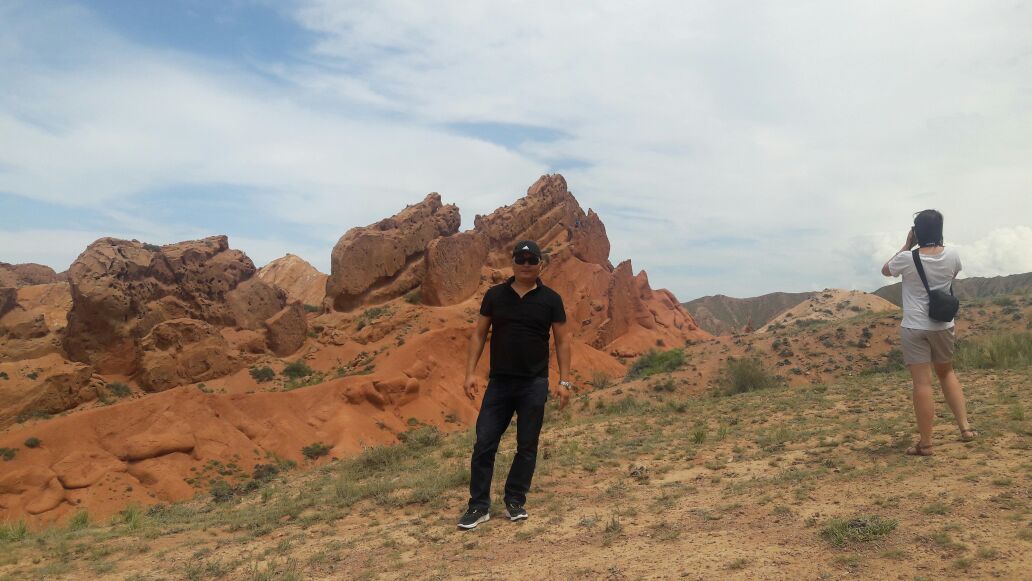 Айбек Мадичинов